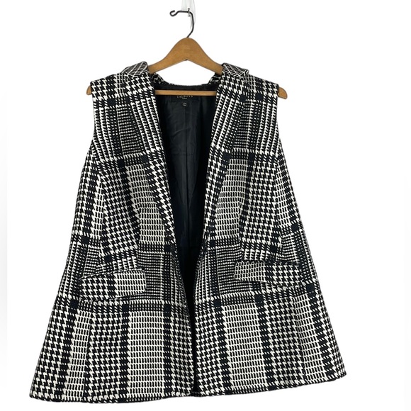Talbots Jackets & Blazers - Talbots Wool Blend Vest SZ 14W Black/White Two Front Pockets One Button Closure